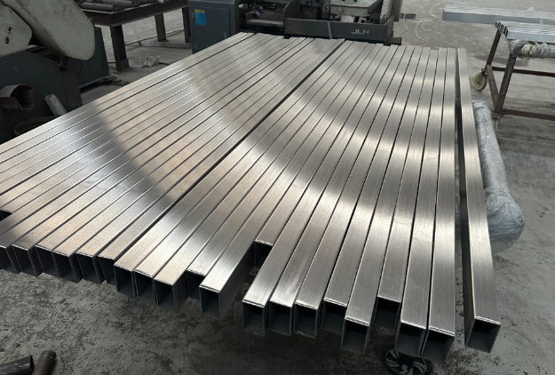 大连不锈钢方管