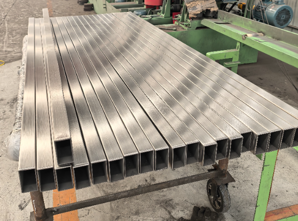 大连建筑工程行业用不锈钢无缝钢管